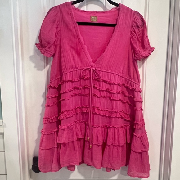 Free-est Chic Bright Beautiful Pink Darcy Ruffle Tiered Mini Dress. Size XS. - Picture 2 of 13